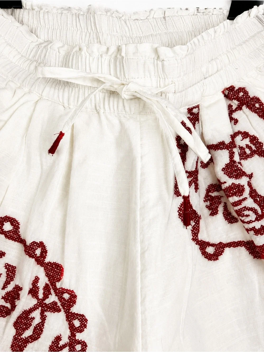 Free People White Linen Floral Embroidered Boho Shorts Women's Size XS